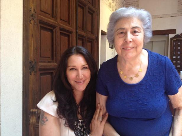 923229_10151485578789475_1423517418_n