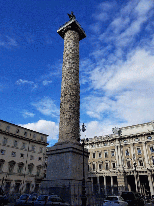 Piazza-Colonna.gif